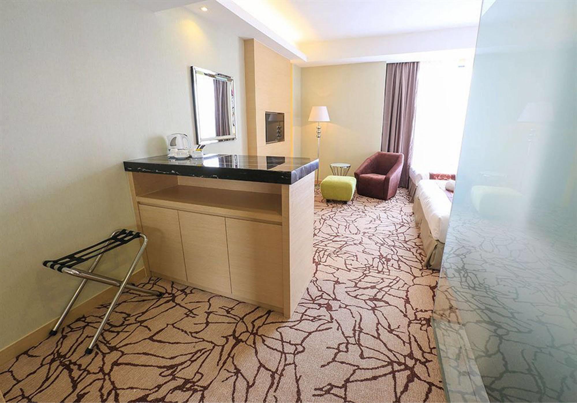Eco Tree Hotel, Melaka Exterior photo